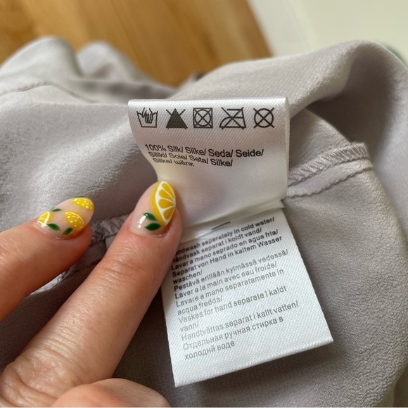 GESTUZ Sleeveless U-Neck Brushed Silk Gray Racerback Lagenlook Tunic Top Sz 38/8 - Picture 7 of 8